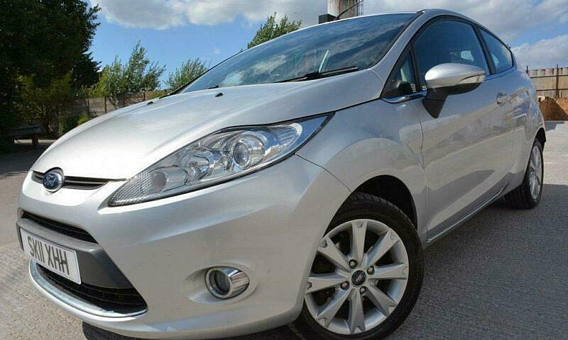 2011 11 Ford Fiesta ...
