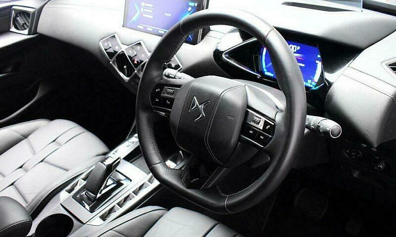 2020 Ds Ds 3 0.0 E-T...