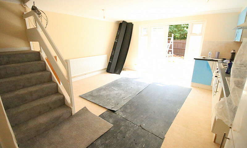 4 Bedroom House In N...