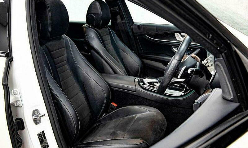 2017 Mercedes-Benz E...