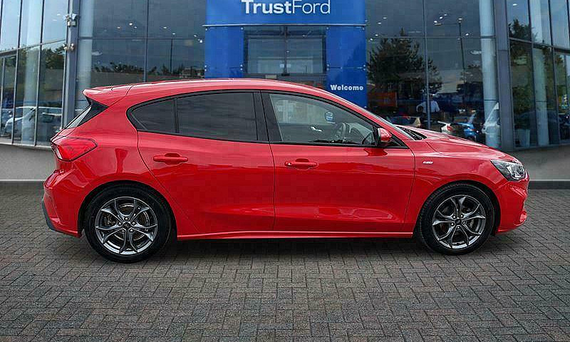 2020 Ford Focus 1.5 ...