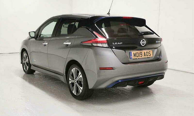 2019 Nissan Leaf E (...