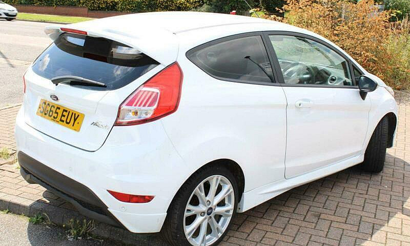 2015 Ford Fiesta 1.5...