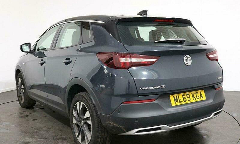 2019 69 Vauxhall Gra...