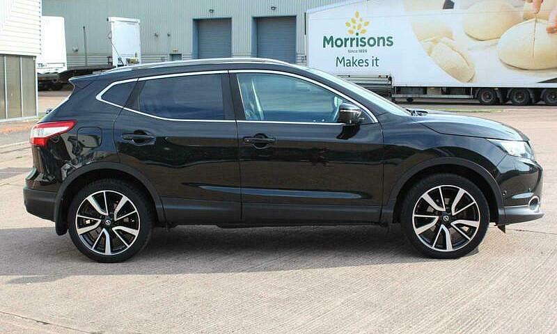 2016 Nissan Qashqai ...