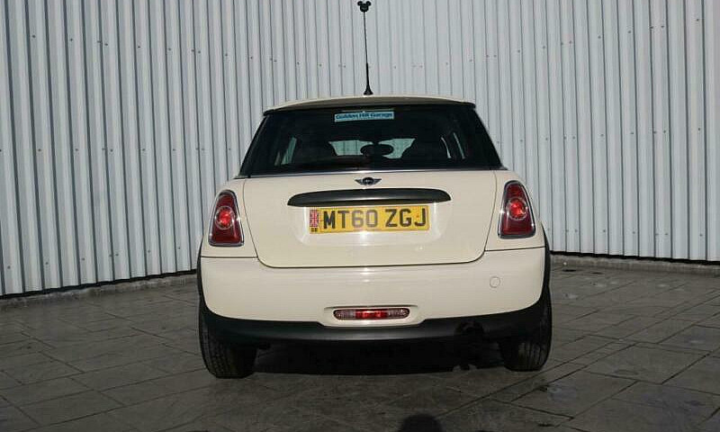 2010 Mini Hatchback ...