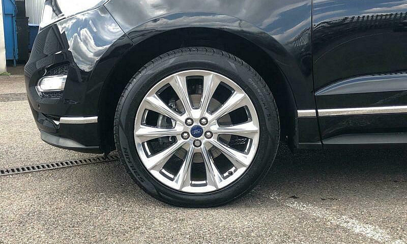 2018 Ford Edge 2.0 T...