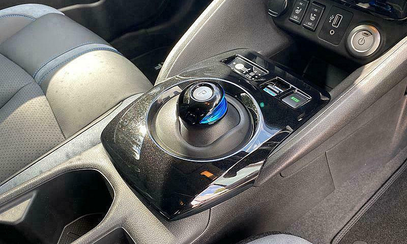 2020 Nissan Leaf 160...