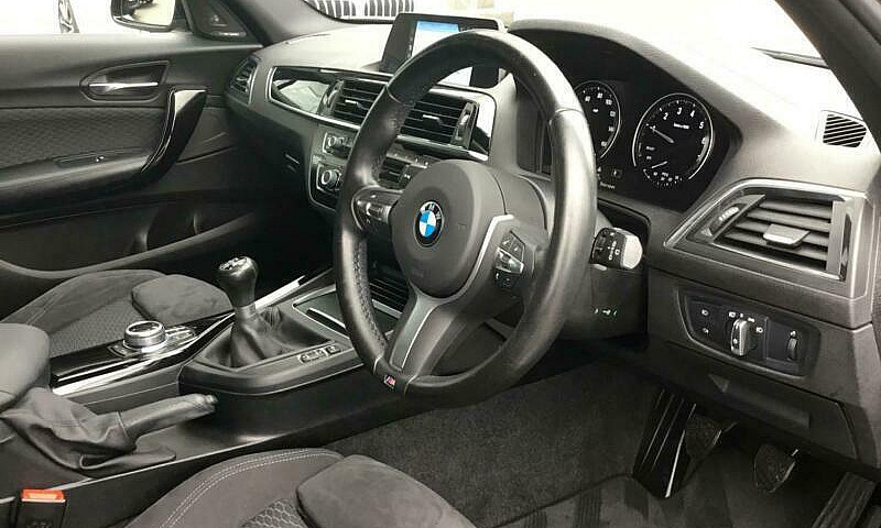 2018 Bmw 1 Series 11...