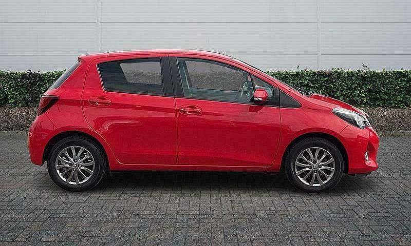 2016 Toyota Yaris 1....