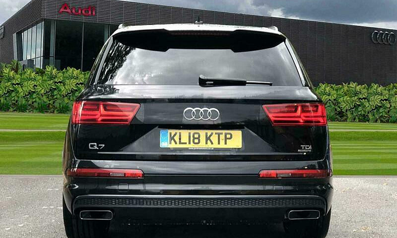 2018 Audi Q7 Black E...
