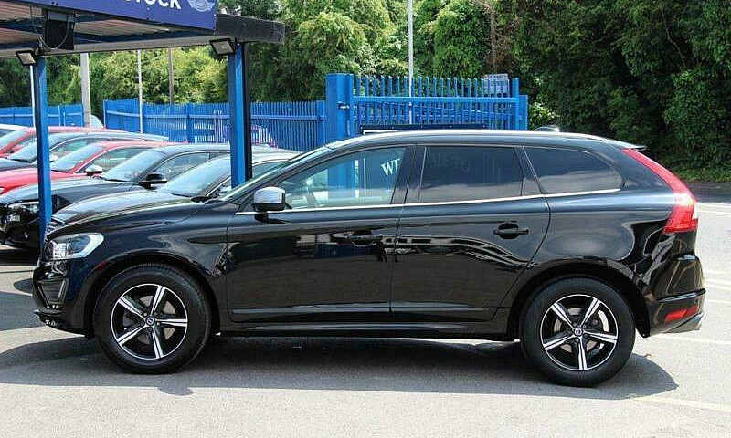 2016 16 Volvo Xc60 2...
