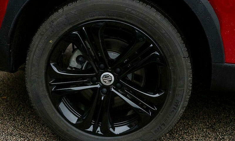 2019 Mg Mg Hs 1.5 Ex...