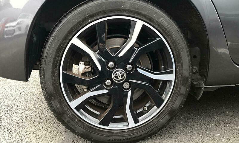 2016 Toyota Yaris De...