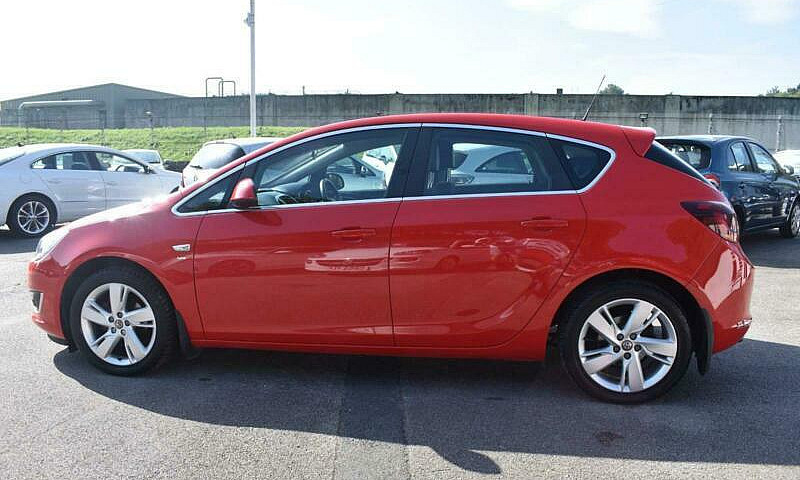 2014 Vauxhall Astra ...