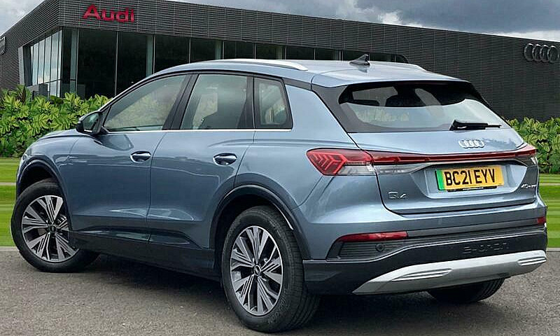 2021 Audi Q4 Auto Es...