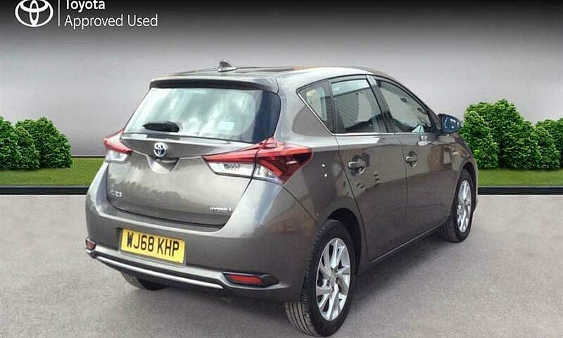 2018 Toyota Auris Hy...