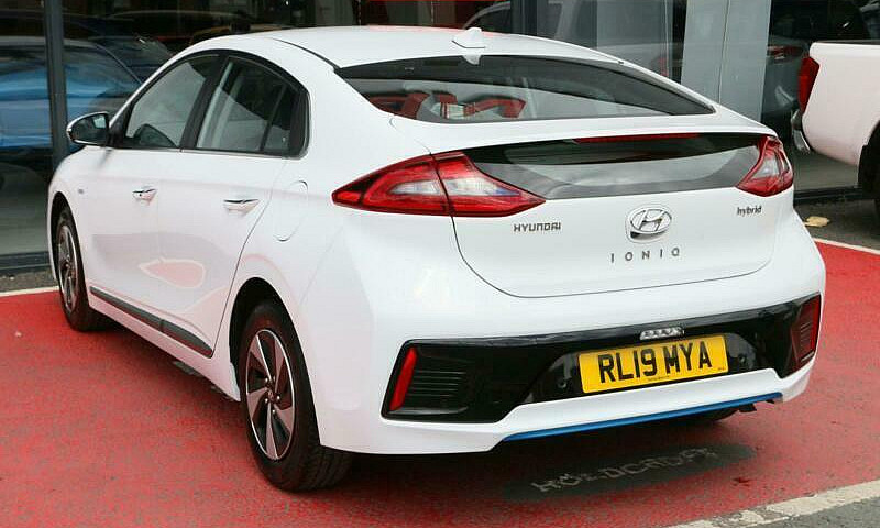 2019 Hyundai Ioniq 1...