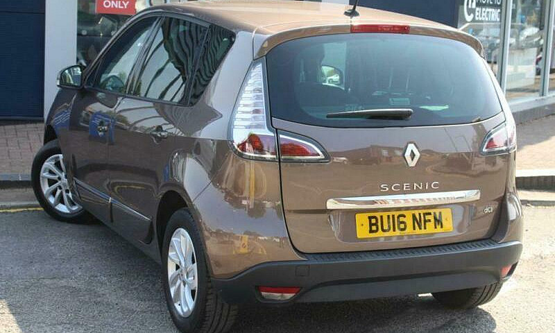 2016 Renault Scenic ...