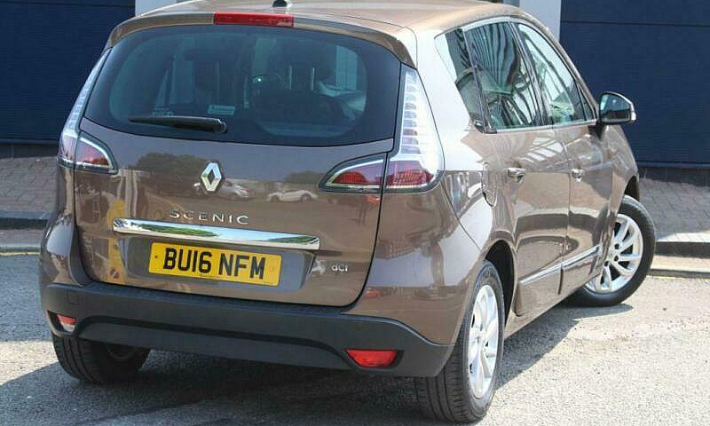 2016 Renault Scenic ...