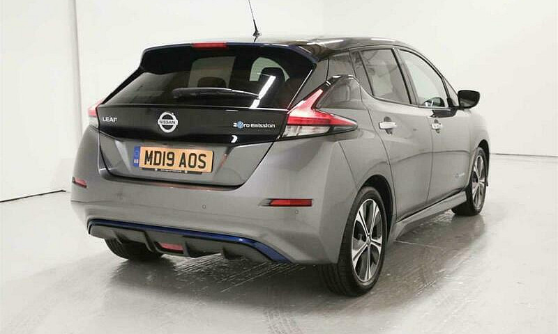 2019 Nissan Leaf E (...