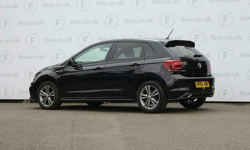 2018 Volkswagen Polo...