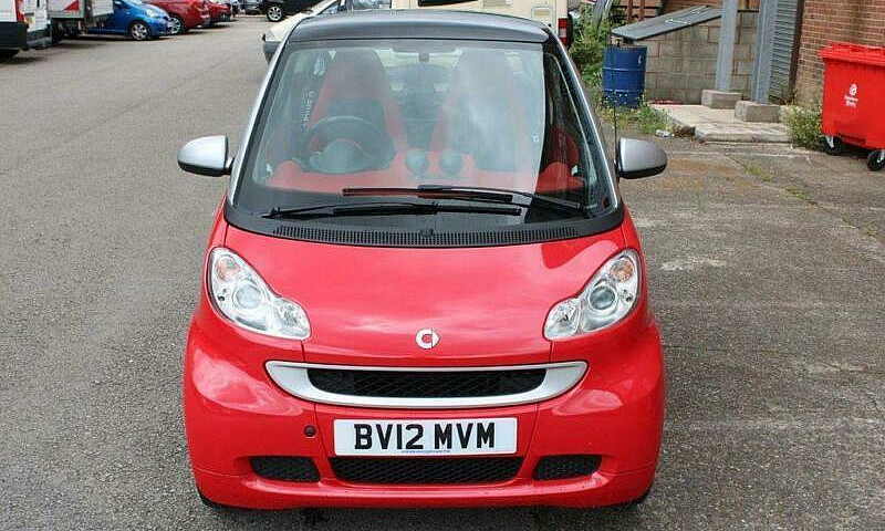 2012 Smart Fortwo 1....