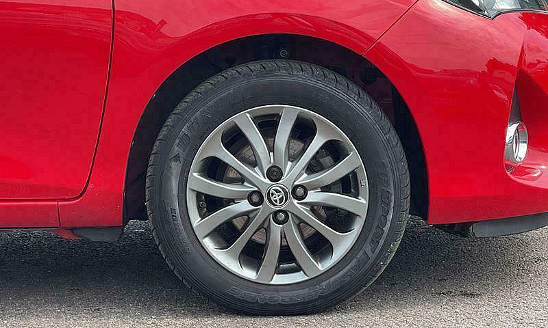 2016 Toyota Yaris 1....