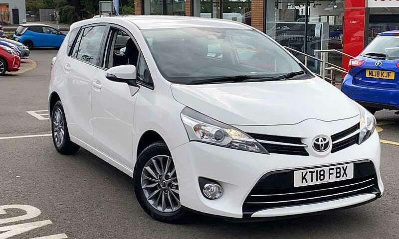 2018 Toyota Verso Es...