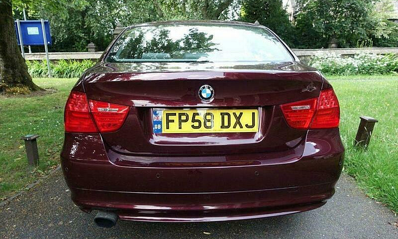2009 Bmw 3 Series 2....