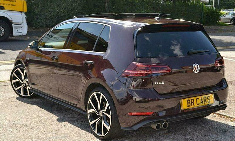 2017 17 Volkswagen G...