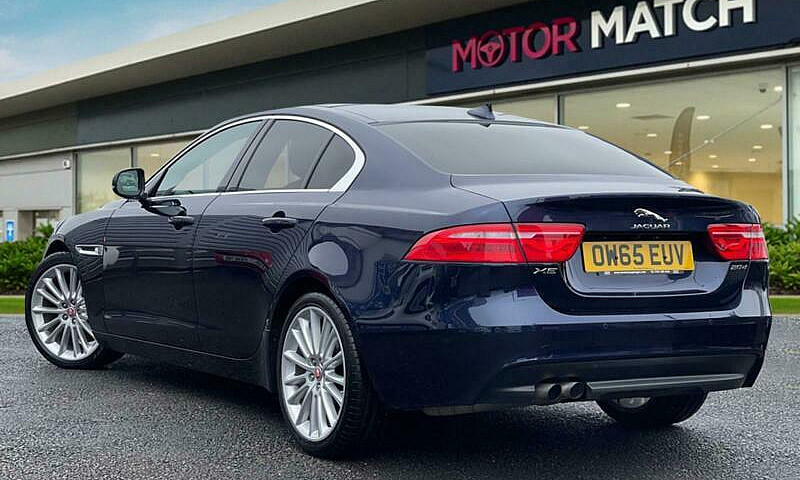 2016 Jaguar Xe Portf...