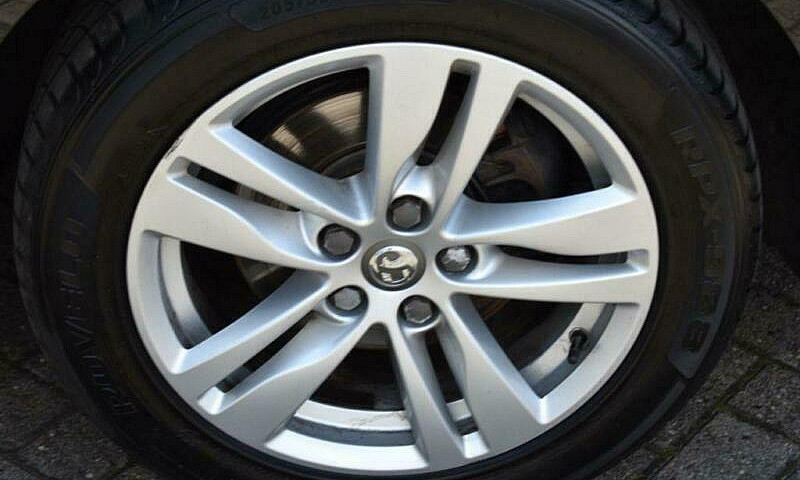 2016 Vauxhall Astra ...