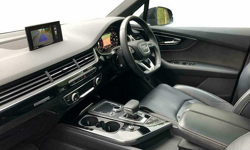 2018 Audi Q7 Black E...