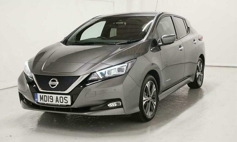 2019 Nissan Leaf E (...