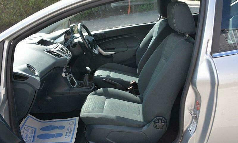 2011 11 Ford Fiesta ...