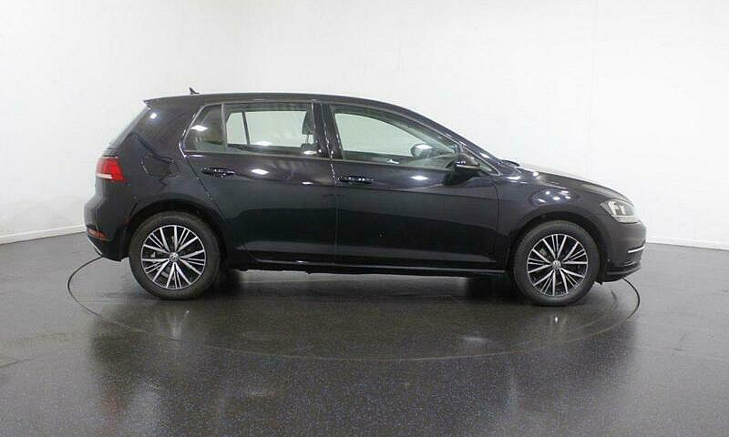 2017 Volkswagen Golf...