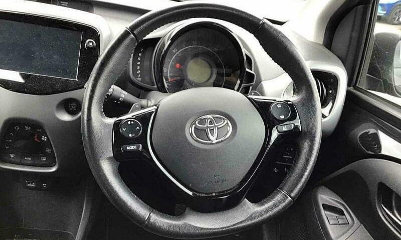 2018 Toyota Aygo Hat...