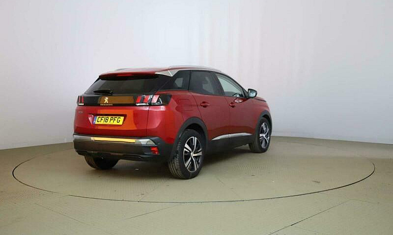 2018 Peugeot 3008 Su...
