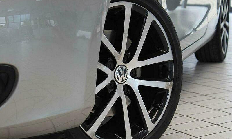 2015 Volkswagen Golf...