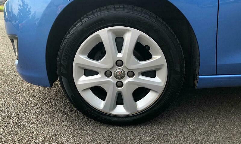 2017 Vauxhall Viva V...