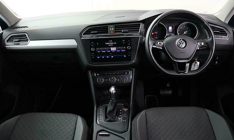 2018 Volkswagen Tigu...