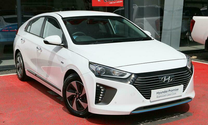 2019 Hyundai Ioniq 1...