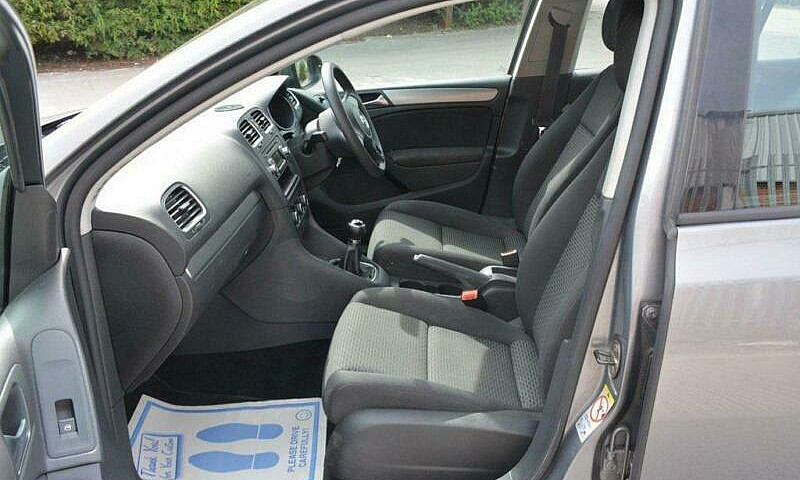 2011 11 Volkswagen G...