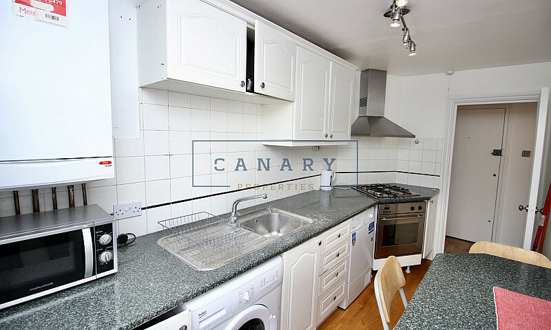 1 Bedroom Flat In Se...