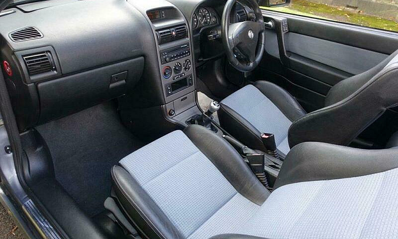 2006 Vauxhall Astra ...