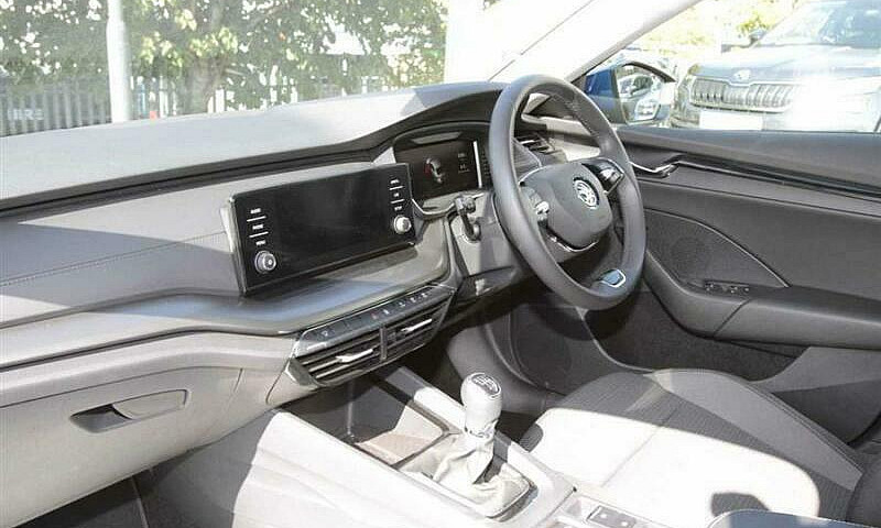 2020 Skoda Octavia 1...