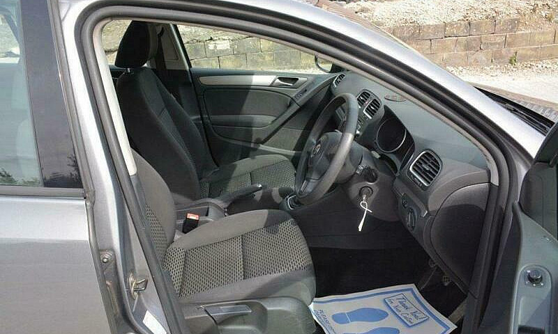 2011 11 Volkswagen G...