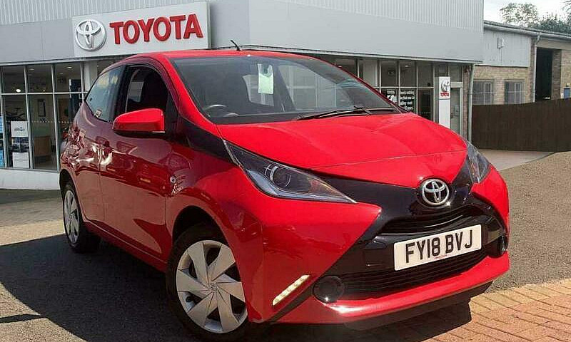 2018 Toyota Aygo Hat...