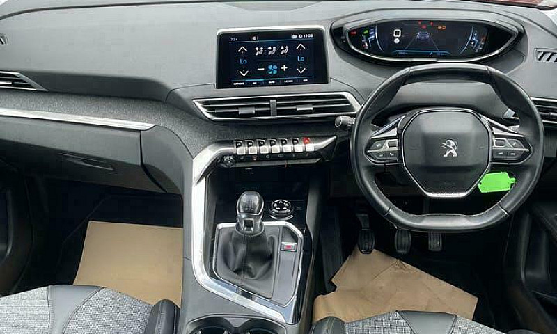 2017 Peugeot 3008 1....